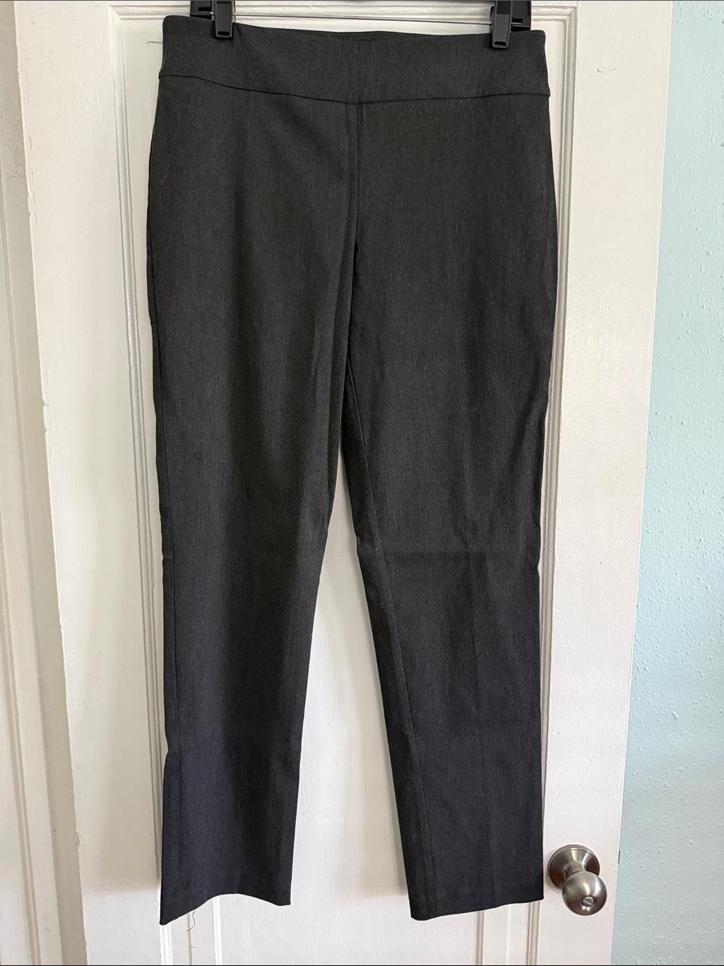 Counterparts Women's Straight Leg Pants In Charcoal Gray